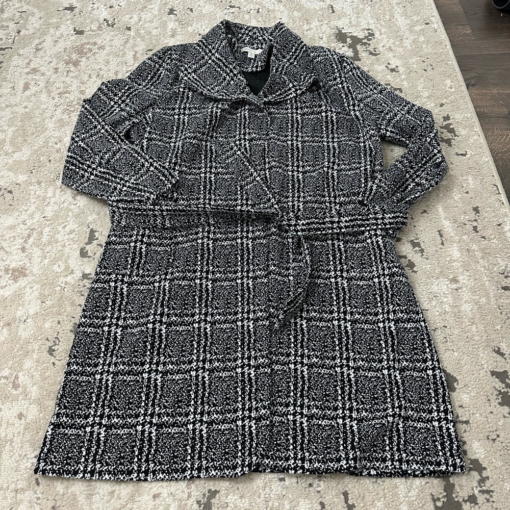 Women's Long Checkered Lightweight Coat Size XL